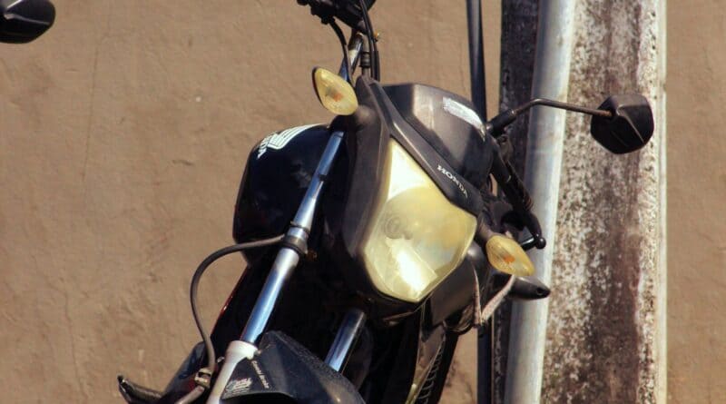 Parked black motorcycle, illustrating the Booneville motorcycle crash story